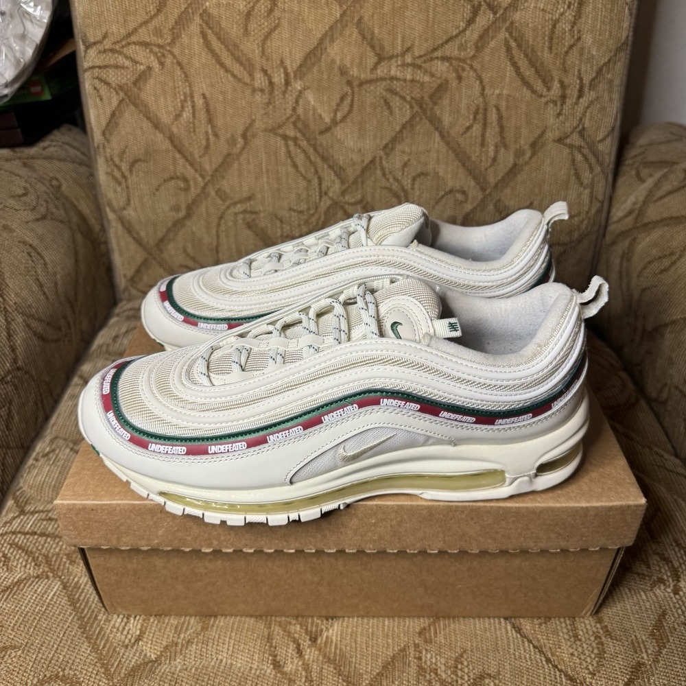 2017 Nike Air Max 97 Undefeated Sail White (AJ1986-100) Men's 11 Very Nice